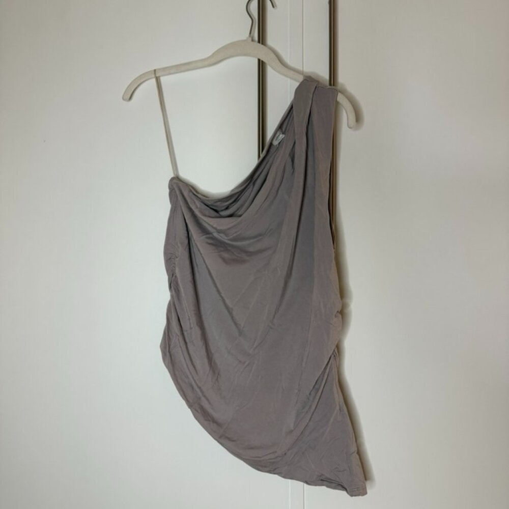 Aritzia Wilfred Grey one shoulder top